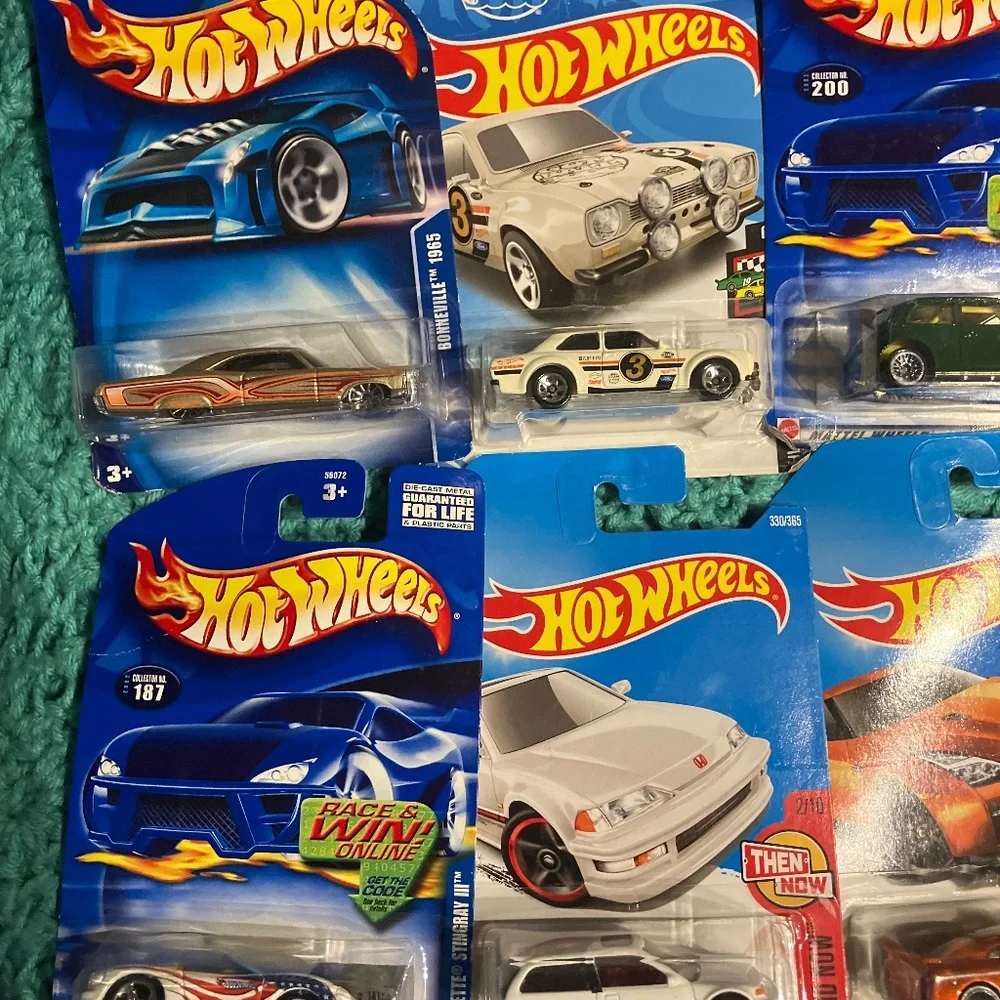 Hot wheels Bundle Set - Picture 4 of 7